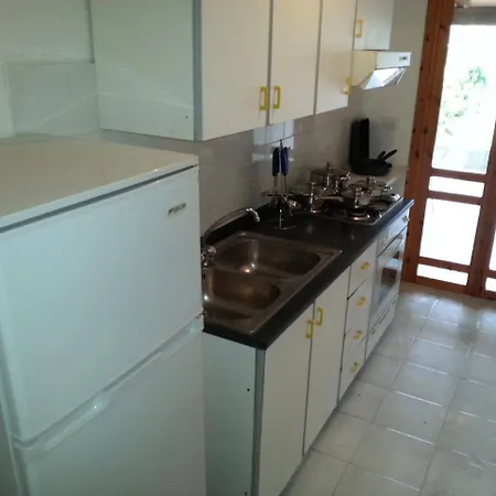 Doppio Giardino 19bis بيت للعطل ميليندونيو